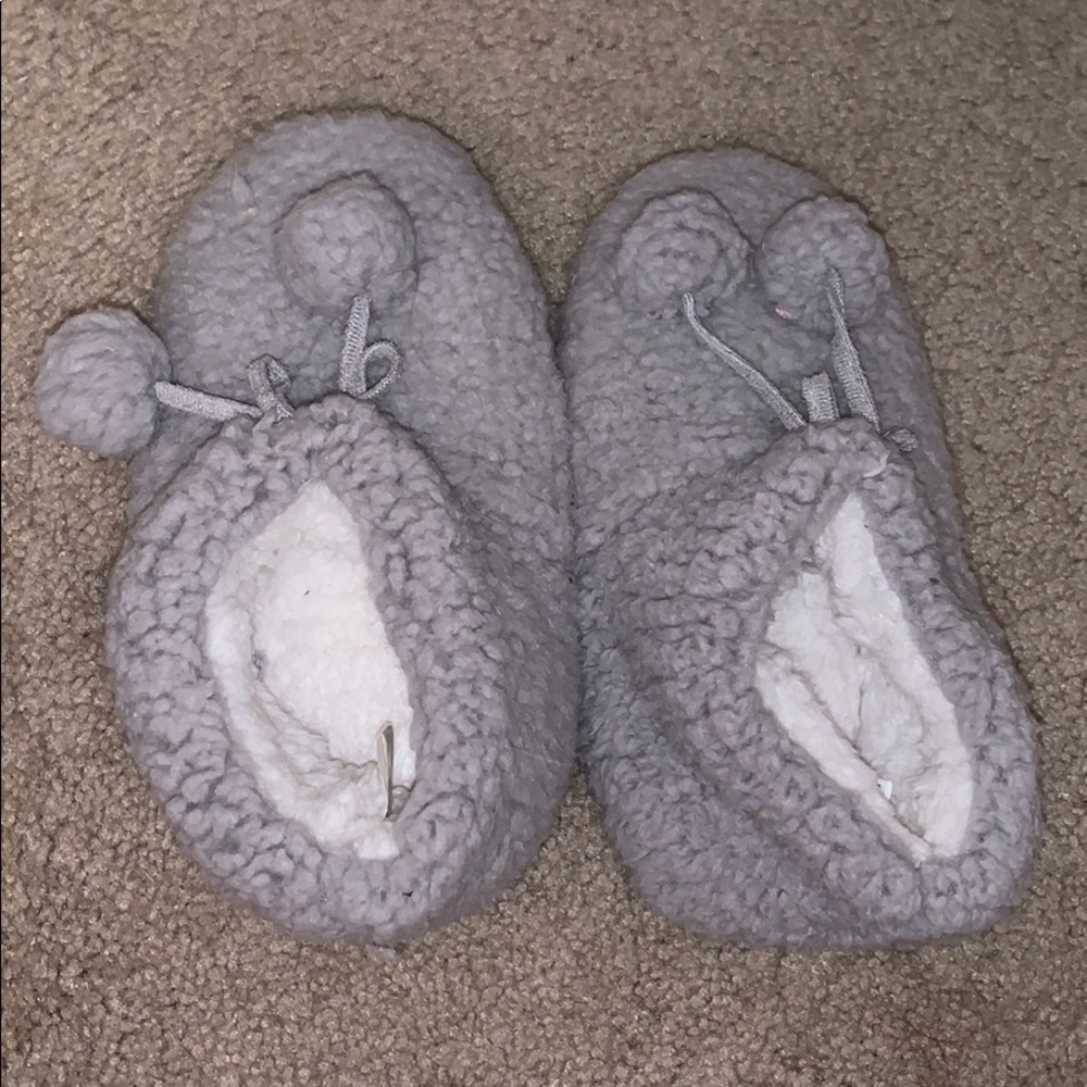 fluffy slippers